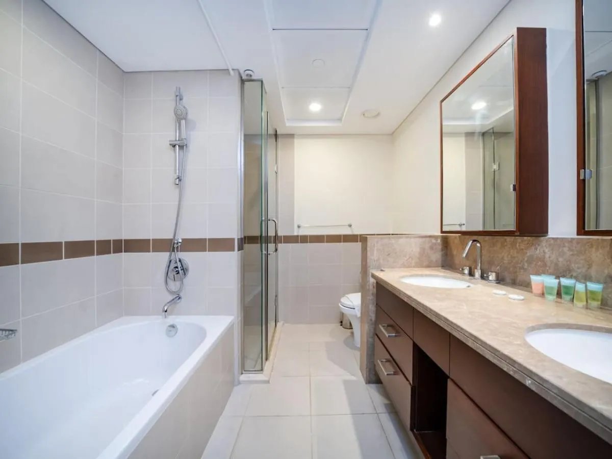 Cosy 2 Bedroom With A Burj Khalifa View Dubai United Arab Emirates